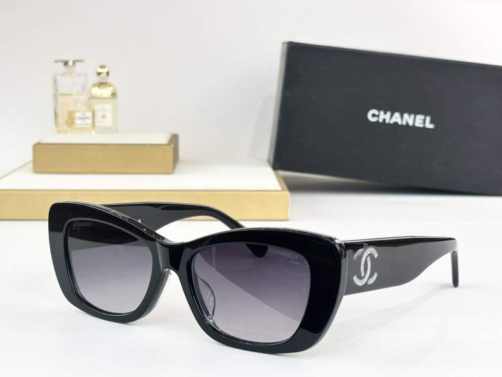Picture of Chanel Sunglasses _SKUfw76703168fw